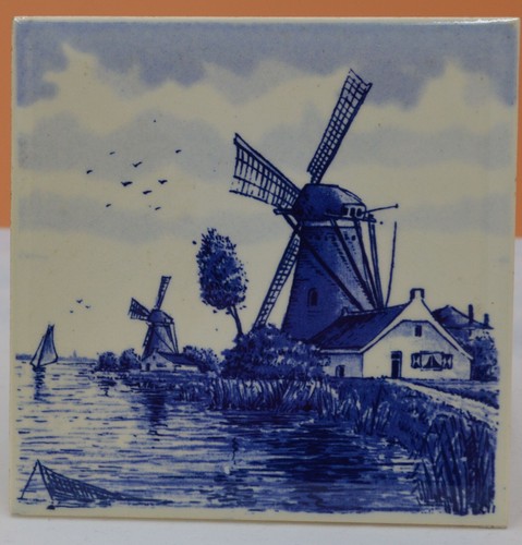 Hand painted delft - hand,