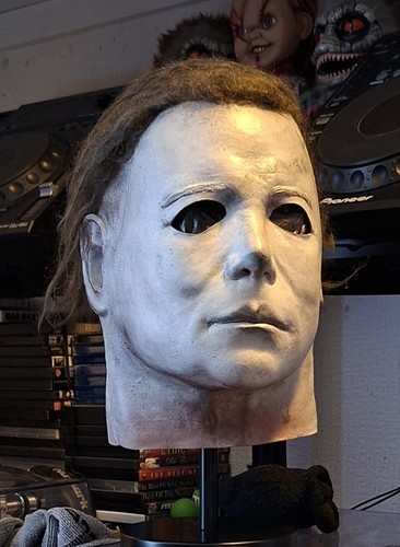 Michael myers mask nag castle - myers,