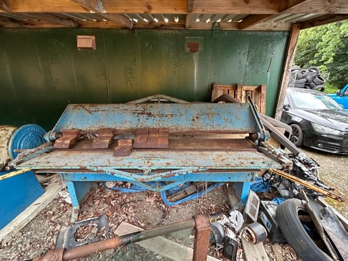 Edwards sheet metal box and - fj,