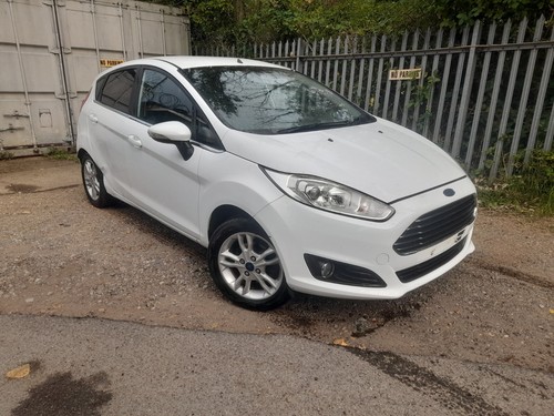 Ford fiesta mk7 - mk7.5, white