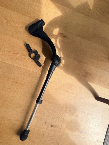 Handle and foot stand - foot,