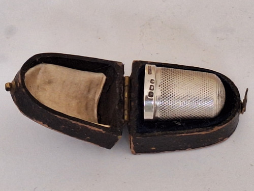 Antique silver thimble - antique,
