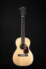 Larrivee T-40R Tenor Guitar