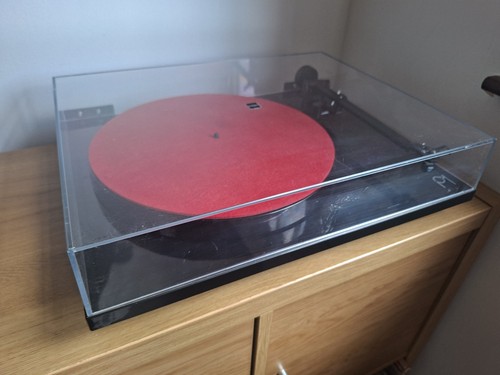 Rega plus with new carbon - with,