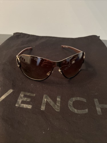 Authentic gucci crystal - authentic,