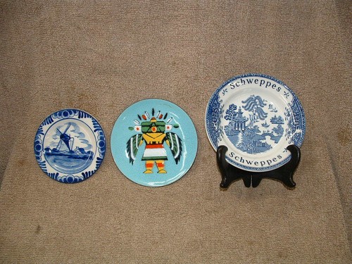 Vintage plates schweppes - vintage,