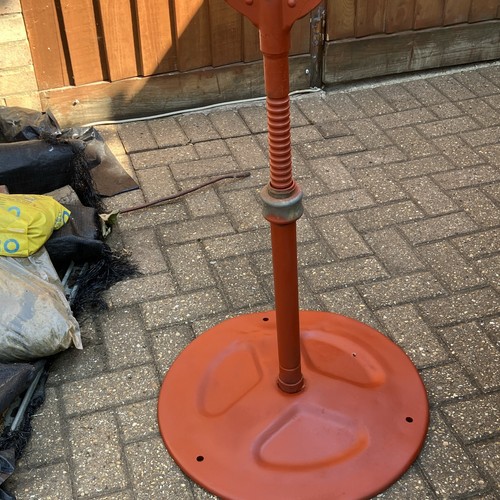 Ridgid 300 pipe threading - 300,