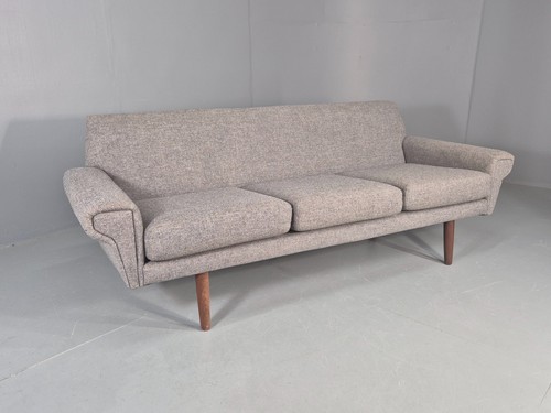 Vintage seater sofa mid - sofa,