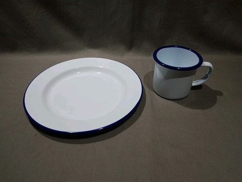 White enamel blue - blue, rimmed