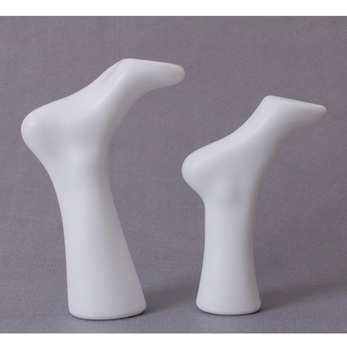 Female feet mannequin - feet,