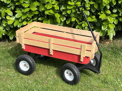 Radio flyer style pull along - radio,