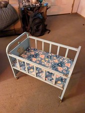 Vintage Amsco Doll-E-Crib W/