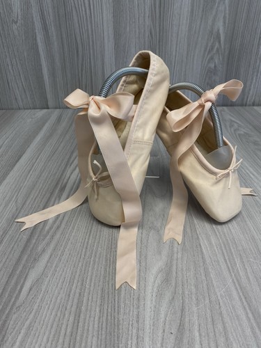 Bloch pink satin - pink, soft
