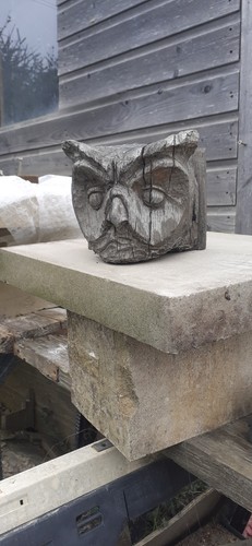 Old oak corbel - old, beam