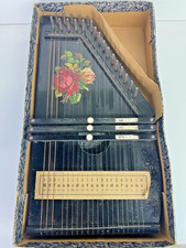Vintage 18-Chord Autoharp Made
