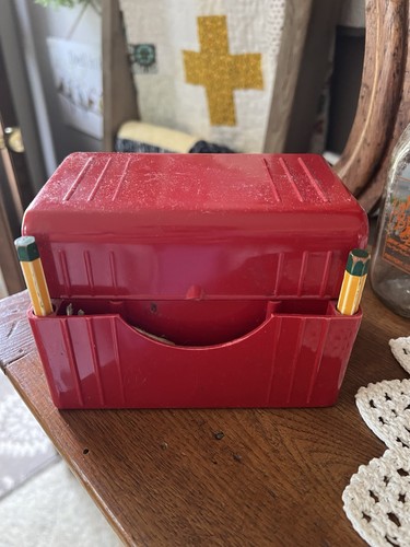 Vintage red recipe box - red,