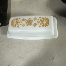 Vintage Pyrex USA Gold Floral