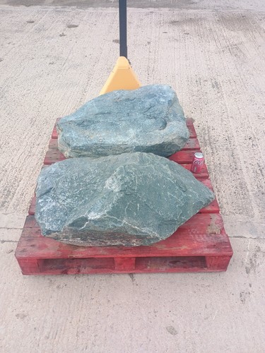 Large granite garden - 2, rocks
