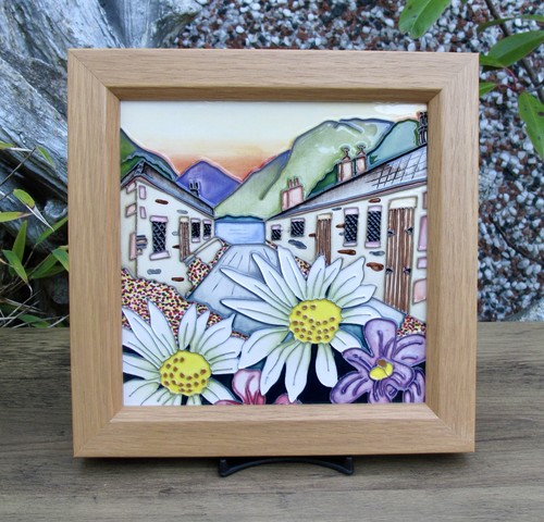 Moorcroft rare luss village - rare,
