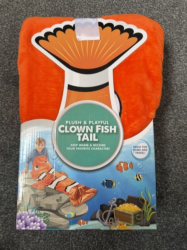 Clown fish tail wearable - ,