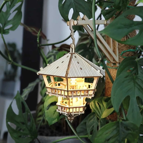 Treetop hideaway tiny - treetop,