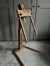 Needle Needs “Necessaire”