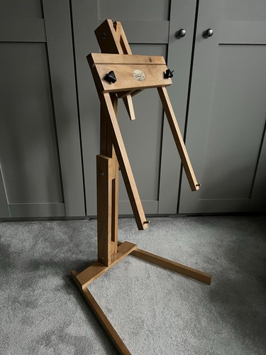 Needle needs necessaire - needle,