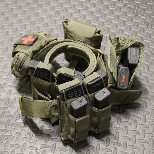 Tacticus gear battle - |, belt