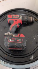 Milwaukee M18 BPD-402C 18V