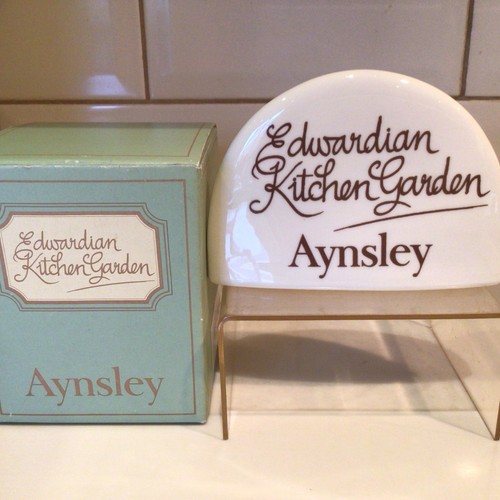 Aynsley edwardian kitchen - -,