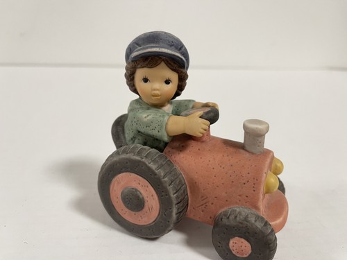 Goebel figurine nina - figurine, and