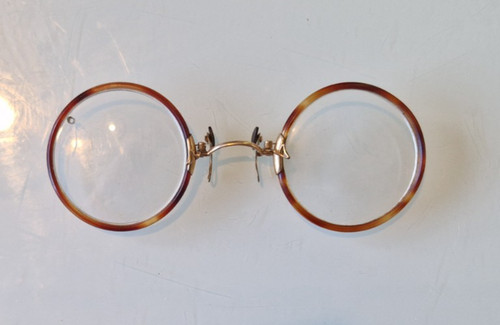 Antique pince nez spectacles - antique,