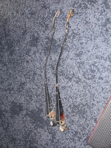 T25 front wiper arms - wiper, pair