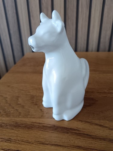 White ceramic milk - white,