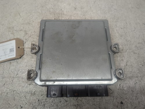 Volvo s40 engine ecu 0l - volvo, 2.0l
