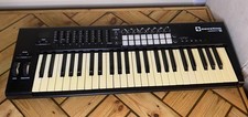 Novation Launch Key 49 MK 2