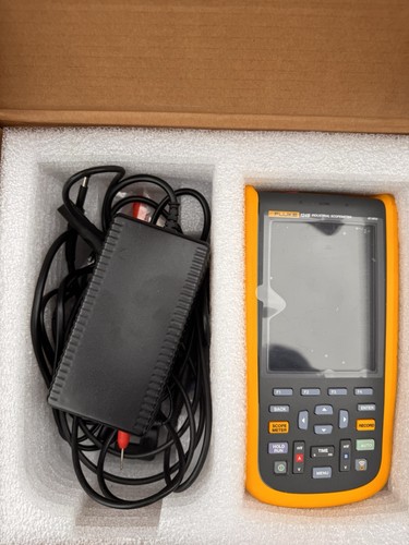 Fluke 124b industrial scope - industrial,