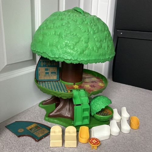 Vintage tree house - vintage, late