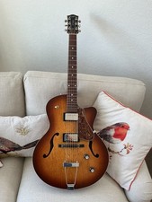 Godin 5th Avenue CW Kingpin II