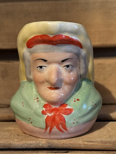 Vintage aged pottery china - aged,