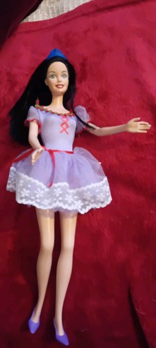 Beautiful black haired barbie - black,