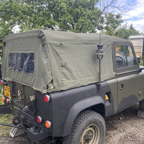 Land rover defender hood - land,
