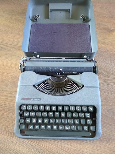 Vintage empire aristocrat - vintage,