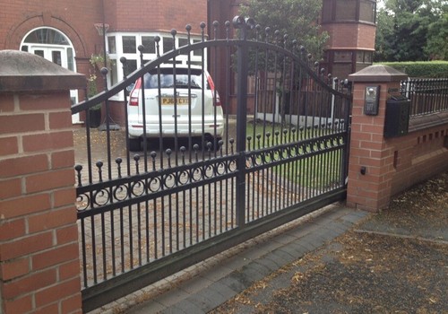 Sliding curved top - , wrought