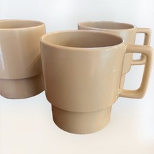 Vtg 70s Melamine Coffee Cups Mugs Tan Set of 3 D Handles Stackable RV Camping