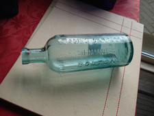 MINT PALE GREEN BOLTON CYLINDER  POISON BOTTLE.