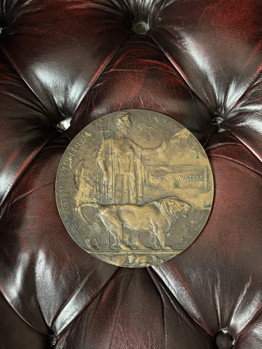 World war bronze memorial - bronze,