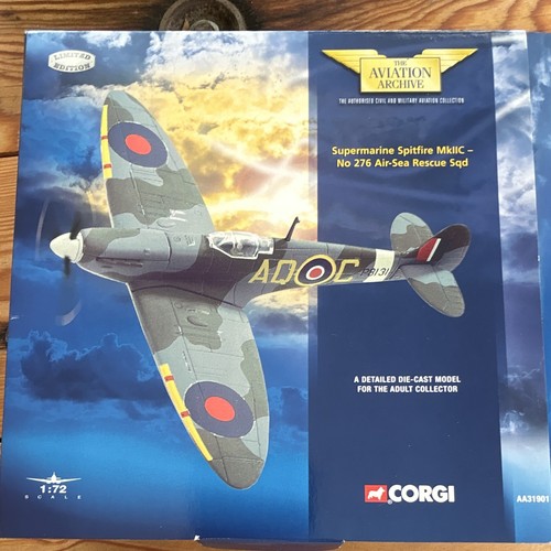 Corgi supermarine spitfire - corgi,