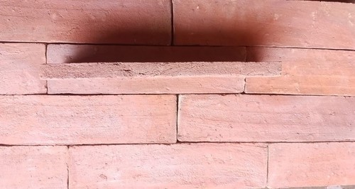 10x40x2cm terracotta floor
