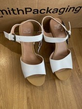 F&F FLORENCE & FRED LADIES WHITE PLATFORM SANDALS SIZE 6 UK
